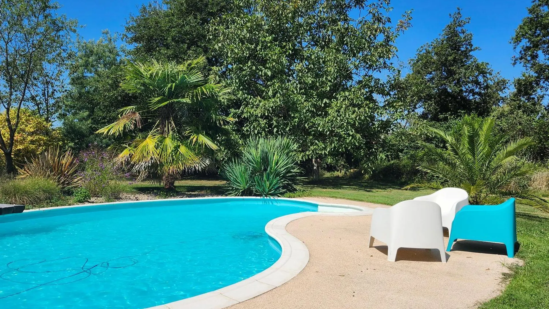 Ferme Equerre 12 Personnes Avec Piscine Vila Viozan 0*,